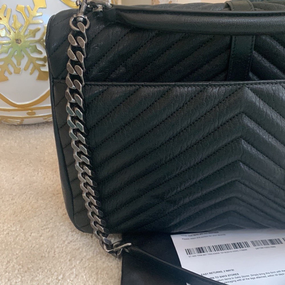 College large YSL ♥️Authenticity Card included♥️ - Picture 10 of 17